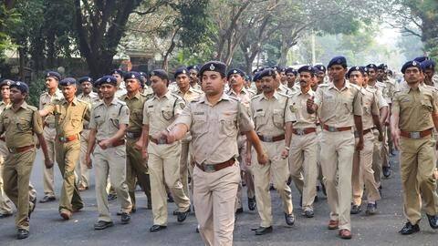 बिहार: SI और हवलदार के 2,000 से अधिक पदों पर निकली भर्ती, जल्द करें आवेदन बिहार: SI और हवलदार के 2,000 से अधिक पदों पर निकली भर्ती, जल्द करें आवेदन