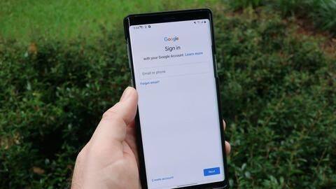 स्मार्टफोन खोने या न मिलने पर गूगल अकाउंट की लें मदद, आसानी से हो जाएगा ट्रैक स्मार्टफोन खोने या न मिलने पर गूगल अकाउंट की लें मदद, आसानी से हो जाएगा ट्रैक