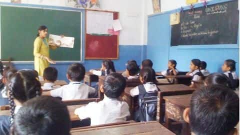 वित्तीय समस्या से जूझ रहे निजी स्कूल, प्रधानमंत्री को पत्र लिखकर की फंड की मांग वित्तीय समस्या से जूझ रहे निजी स्कूल, प्रधानमंत्री को पत्र लिखकर की फंड की मांग