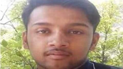 बिना हाथों के भी इस छात्र ने CBSE 10वीं में स्कोर किए 72%, जानें कैसे बिना हाथों के भी इस छात्र ने CBSE 10वीं में स्कोर किए 72%, जानें कैसे