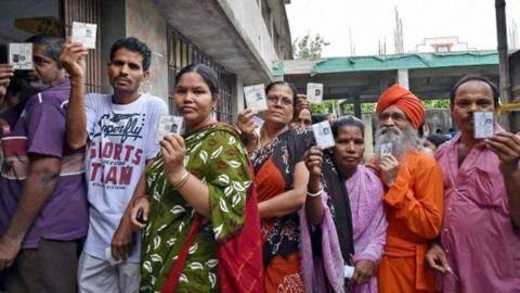 अब घर बैठे डाउनलोड कर सकेंगे डिजिटल वोटर कार्ड, इन स्टेप्स को करें फॉलो अब घर बैठे डाउनलोड कर सकेंगे डिजिटल वोटर कार्ड, इन स्टेप्स को करें फॉलो