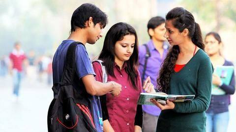 अगर नहीं पास कर पाए UPSC, तो इन विकल्प के साथ बनाएं अपना भविष्य अगर नहीं पास कर पाए UPSC, तो इन विकल्प के साथ बनाएं अपना भविष्य