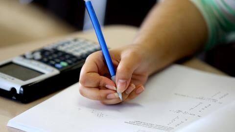UPSC CDS I 2020: अंतिम समय में ऐसे करें तैयारी, यहां से डाउनलोड करें एडमिट कार्ड UPSC CDS I 2020: अंतिम समय में ऐसे करें तैयारी, यहां से डाउनलोड करें एडमिट कार्ड