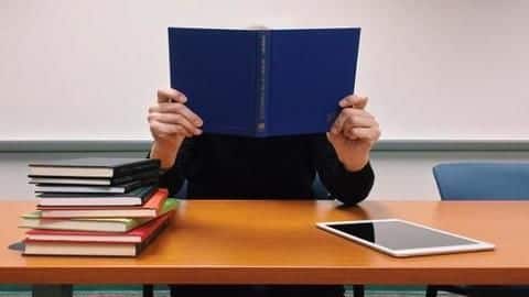 इस तरह बोर्ड परीक्षा में लाएं 90% से ज्यादा नंबर, बने टॉपर इस तरह बोर्ड परीक्षा में लाएं 90% से ज्यादा नंबर, बने टॉपर