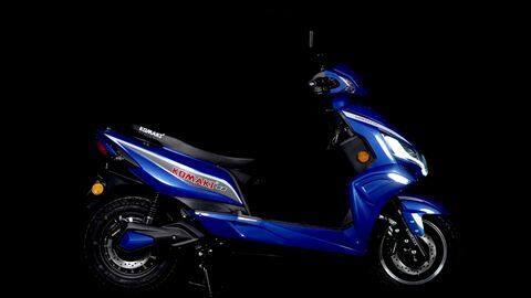 भारत में लॉन्च हुआ नया इलेक्ट्रिक स्कूटर कोमाकी SE, टॉप स्पीड है 85kmph भारत में लॉन्च हुआ नया इलेक्ट्रिक स्कूटर कोमाकी SE, टॉप स्पीड है 85kmph