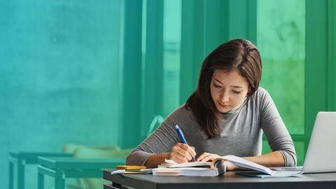 CBSE Board Exam 2020: परीक्षा से लगभग एक सप्ताह पहले इन बातों का रखें खास ध्यान CBSE Board Exam 2020: परीक्षा से लगभग एक सप्ताह पहले इन बातों का रखें खास ध्यान