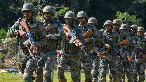 भारतीय सेना के साथ-साथ कई जगहों पर हो रही भर्तियां, जल्द करें आवेदन भारतीय सेना के साथ-साथ कई जगहों पर हो रही भर्तियां, जल्द करें आवेदन