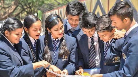 CBSE के नाम पर हो रही फर्जीवाड़े की कोशिश, बोर्ड ने सचेत रहने को कहा CBSE के नाम पर हो रही फर्जीवाड़े की कोशिश, बोर्ड ने सचेत रहने को कहा