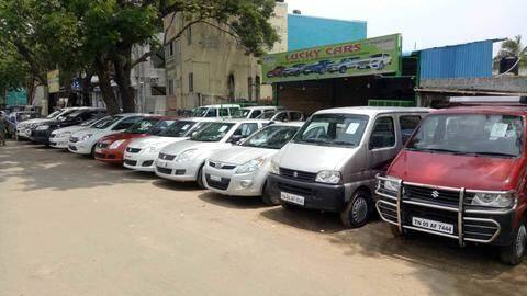 पुरानी कार खरीदते समय न करें ये गलतियां, कभी नहीं होगा पछतावा पुरानी कार खरीदते समय न करें ये गलतियां, कभी नहीं होगा पछतावा