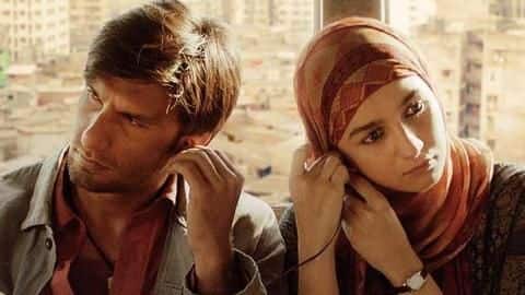 जोया बनाएंगी 'गली बॉय' का सीक्वल, बताया- कौन सा एक्टर रैपर के रोल में नहीं फिट जोया बनाएंगी 'गली बॉय' का सीक्वल, बताया- कौन सा एक्टर रैपर के रोल में नहीं फिट
