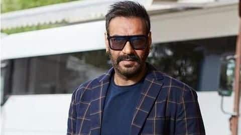 अजय देवगन ने खरीदी करोड़ों की कार, भारत में सिर्फ दो लोगों के पास अजय देवगन ने खरीदी करोड़ों की कार, भारत में सिर्फ दो लोगों के पास