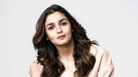 इस यंग अभिनेत्री को करण जौहर मानते हैं नई आलिया भट्ट! इस यंग अभिनेत्री को करण जौहर मानते हैं नई आलिया भट्ट!