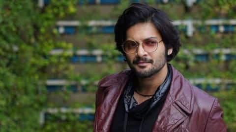 अपनी फिल्म 'तड़का' के प्रमोशनल गाने की रिलीज़ पर भड़के अली फजल, जानें कारण अपनी फिल्म 'तड़का' के प्रमोशनल गाने की रिलीज़ पर भड़के अली फजल, जानें कारण