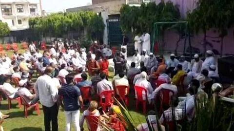 हाथरस मामला: उच्च जाति के लोगों की सभा, मांगा आरोपियों के लिए न्याय हाथरस मामला: उच्च जाति के लोगों की सभा, मांगा आरोपियों के लिए न्याय