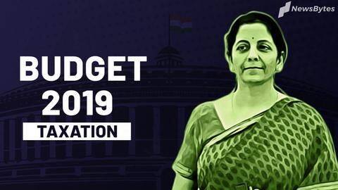बजट: टैक्स दरों में कोई बदलाव नहीं, 2 करोड़ से ऊपर आय पर लगेगा अधिक सरचार्ज बजट: टैक्स दरों में कोई बदलाव नहीं, 2 करोड़ से ऊपर आय पर लगेगा अधिक सरचार्ज