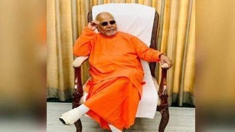 स्वामी चिन्मयानंद से छिनेगा संत का दर्जा, संत समाज से किया जाएगा बाहर स्वामी चिन्मयानंद से छिनेगा संत का दर्जा, संत समाज से किया जाएगा बाहर
