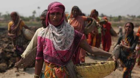 कोरोना वायरस महामारी के कारण अत्यंत गरीब हो चुके हैं 10 करोड़ लोग- विश्व बैंक कोरोना वायरस महामारी के कारण अत्यंत गरीब हो चुके हैं 10 करोड़ लोग- विश्व बैंक