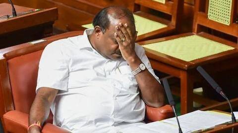 कर्नाटक: दो हिस्सों में बंटी कुमारस्वामी की JD(S), भाजपा को समर्थन देना चाहता है एक धड़ा कर्नाटक: दो हिस्सों में बंटी कुमारस्वामी की JD(S), भाजपा को समर्थन देना चाहता है एक धड़ा