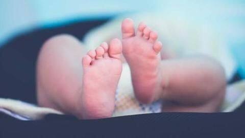 उत्तर प्रदेश: महिला ने दो नवजात बेटियों को तालाब में फेंका, बनाई अपहरण की झूठा कहानी उत्तर प्रदेश: महिला ने दो नवजात बेटियों को तालाब में फेंका, बनाई अपहरण की झूठा कहानी