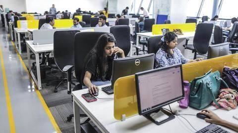 लॉकडाउन 2.0: किन ऑफिस को मिली खुलने की इजाजत और किन नियमों का करना होगा पालन? लॉकडाउन 2.0: किन ऑफिस को मिली खुलने की इजाजत और किन नियमों का करना होगा पालन?