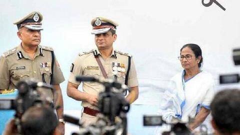 ममता बनर्जी के धरने में शामिल हुए पुलिस अधिकारियों के मेडल छीन सकती है मोदी सरकार ममता बनर्जी के धरने में शामिल हुए पुलिस अधिकारियों के मेडल छीन सकती है मोदी सरकार