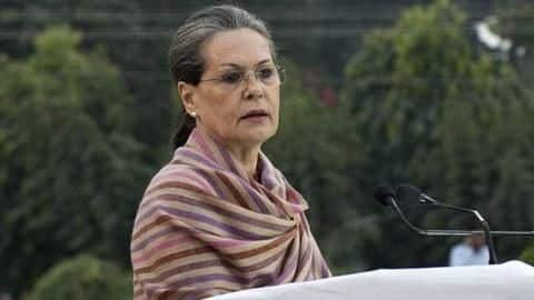 सोेनिया गांधी का मोदी सरकार पर बड़ा हमला, कहा- देश की आत्मा को कुचला जा रहा सोेनिया गांधी का मोदी सरकार पर बड़ा हमला, कहा- देश की आत्मा को कुचला जा रहा