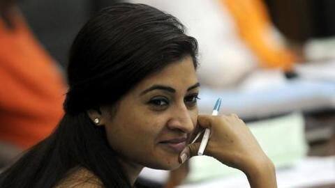 AAP में फिर कलह, अलका लांबा ने शीर्ष नेतृत्व से पूछा- मुझे कमजोर करके क्या मिलेगा? AAP में फिर कलह, अलका लांबा ने शीर्ष नेतृत्व से पूछा- मुझे कमजोर करके क्या मिलेगा?