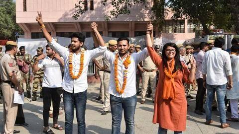 DU छासंघ चुनाव में ABVP का परचम, अध्यक्ष सहित चार में से तीन सीट पर कब्जा DU छासंघ चुनाव में ABVP का परचम, अध्यक्ष सहित चार में से तीन सीट पर कब्जा
