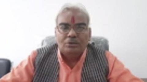 भाजपा विधायक बोले- बिरयानी खाकर बर्ड फ्लू फैलाने की साजिश कर रहे आंदोलनकारी किसान भाजपा विधायक बोले- बिरयानी खाकर बर्ड फ्लू फैलाने की साजिश कर रहे आंदोलनकारी किसान