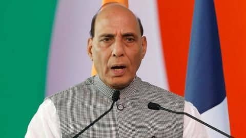 आत्मनिर्भर भारत: रक्षा मंत्रालय ने लगाई 101 सामानों के आयात पर रोक आत्मनिर्भर भारत: रक्षा मंत्रालय ने लगाई 101 सामानों के आयात पर रोक