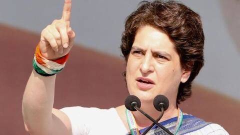 पहले चुनावी भाषण में प्रियंका गांधी का नारा, जागरुकता ही असली देशभक्ति पहले चुनावी भाषण में प्रियंका गांधी का नारा, जागरुकता ही असली देशभक्ति