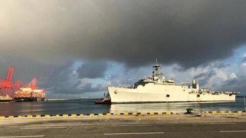 केरल में ग्लाइडर विमान दुर्घटनाग्रस्त, नौसेना के दो अधिकारियों की मौत केरल में ग्लाइडर विमान दुर्घटनाग्रस्त, नौसेना के दो अधिकारियों की मौत