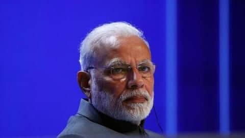 शख्स ने 100 नंबर पर कॉल कर दी प्रधानमंत्री मोदी को बम से उड़ाने की धमकी शख्स ने 100 नंबर पर कॉल कर दी प्रधानमंत्री मोदी को बम से उड़ाने की धमकी