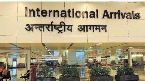 अमेरिका में अवैध रूप से रह रहे 145 भारतीय किए गए निर्वासित, पहुंचे दिल्ली अमेरिका में अवैध रूप से रह रहे 145 भारतीय किए गए निर्वासित, पहुंचे दिल्ली
