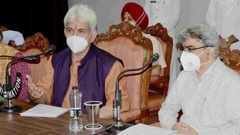 जम्मू-कश्मीर: उप राज्यपाल का ऐलान, सभी परिवारों को मुफ्त में मिलेगा पांच लाख रूपये का बीमा जम्मू-कश्मीर: उप राज्यपाल का ऐलान, सभी परिवारों को मुफ्त में मिलेगा पांच लाख रूपये का बीमा