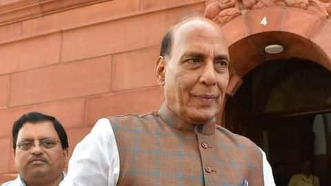राजनाथ सिंह का पाकिस्तान पर करारा हमला, कहा- भगवान ऐसा पड़ोसी किसी को न दे राजनाथ सिंह का पाकिस्तान पर करारा हमला, कहा- भगवान ऐसा पड़ोसी किसी को न दे