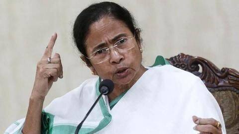 ममता बनर्जी का आरोप, नोटबंदी के दौरान सफेद किए गए कालेधन से वोट खरीद रहें मोदी ममता बनर्जी का आरोप, नोटबंदी के दौरान सफेद किए गए कालेधन से वोट खरीद रहें मोदी