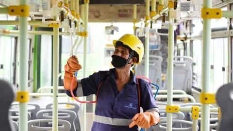 कोरोना वायरस: भारत में बीते दिन 86,961 नए मामले, 80 प्रतिशत से ऊपर पहुंची रिकवरी रेट कोरोना वायरस: भारत में बीते दिन 86,961 नए मामले, 80 प्रतिशत से ऊपर पहुंची रिकवरी रेट