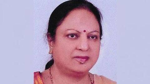 उत्तर प्रदेश: मंत्री कमल रानी की कोरोना वायरस से मौत, मुख्यमंत्री ने टाला अयोध्या दौरा उत्तर प्रदेश: मंत्री कमल रानी की कोरोना वायरस से मौत, मुख्यमंत्री ने टाला अयोध्या दौरा