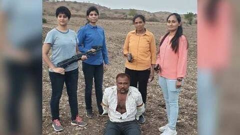 गुजरात ATS की महिला टीम ने नामी डॉन को घुटनों के बल आत्मसमर्पण को किया मजबूर गुजरात ATS की महिला टीम ने नामी डॉन को घुटनों के बल आत्मसमर्पण को किया मजबूर