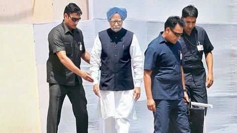 पूर्व प्रधानमंत्री मनमोहन सिंह की SPG सुरक्षा खत्म, गृह मंत्रालय ने समीक्षा के बाद लिया फैसला पूर्व प्रधानमंत्री मनमोहन सिंह की SPG सुरक्षा खत्म, गृह मंत्रालय ने समीक्षा के बाद लिया फैसला