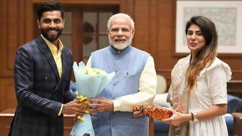 पिता और बहन कांग्रेस में शामिल, रविंद्र जडेजा ने किया पत्नी और भाजपा का समर्थन पिता और बहन कांग्रेस में शामिल, रविंद्र जडेजा ने किया पत्नी और भाजपा का समर्थन