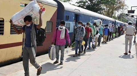 शहरों की तरफ खाली आ रही ट्रेनें, पैदा हो सकती है मजदूरों की कमी की समस्या शहरों की तरफ खाली आ रही ट्रेनें, पैदा हो सकती है मजदूरों की कमी की समस्या