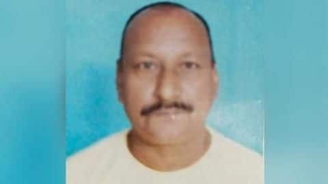 उत्तर प्रदेश: वैक्सीनेशन के एक दिन बाद शख्स की मौत, परिजनों ने वैक्सीन को बताया कारण उत्तर प्रदेश: वैक्सीनेशन के एक दिन बाद शख्स की मौत, परिजनों ने वैक्सीन को बताया कारण