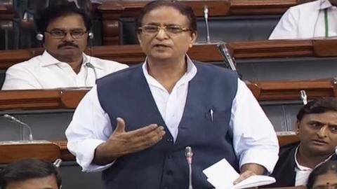 भाजपा सांसद रमा देवी पर विवादित टिप्पणी के लिए आजम खान ने मांगी माफी भाजपा सांसद रमा देवी पर विवादित टिप्पणी के लिए आजम खान ने मांगी माफी
