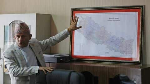 नेपाली संसद के निचले सदन ने दी विवादित नक्शे को मंजूरी, भारत ने कहा- मान्य नहीं नेपाली संसद के निचले सदन ने दी विवादित नक्शे को मंजूरी, भारत ने कहा- मान्य नहीं