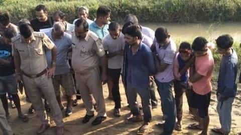 मेरठ: युवक को गर्दन से मोटरसाइकिल से बांधकर घसीटा, 15 किलोमीटर तक बनी खून की लकीर मेरठ: युवक को गर्दन से मोटरसाइकिल से बांधकर घसीटा, 15 किलोमीटर तक बनी खून की लकीर
