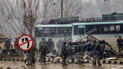 देविंदर सिंह के साथ गिरफ्तार हिजबुल आतंकी की पुलवामा आतंकी हमले में भूमिका की होगी जांच देविंदर सिंह के साथ गिरफ्तार हिजबुल आतंकी की पुलवामा आतंकी हमले में भूमिका की होगी जांच
