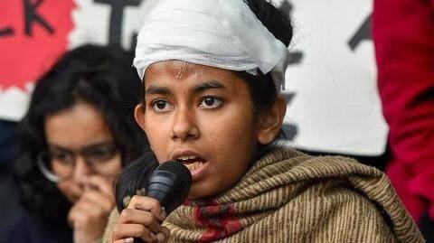जिस समय नकाबपोश गुंडों ने किया हमला, उसी समय JNUSU अध्यक्ष के खिलाफ हुई FIR जिस समय नकाबपोश गुंडों ने किया हमला, उसी समय JNUSU अध्यक्ष के खिलाफ हुई FIR