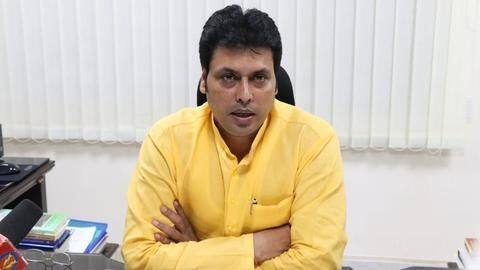 त्रिपुरा के मुख्यमंत्री बिप्लब देब के खिलाफ भाजपा विधायकों की बगावत, दिल्ली में डाला डेरा त्रिपुरा के मुख्यमंत्री बिप्लब देब के खिलाफ भाजपा विधायकों की बगावत, दिल्ली में डाला डेरा